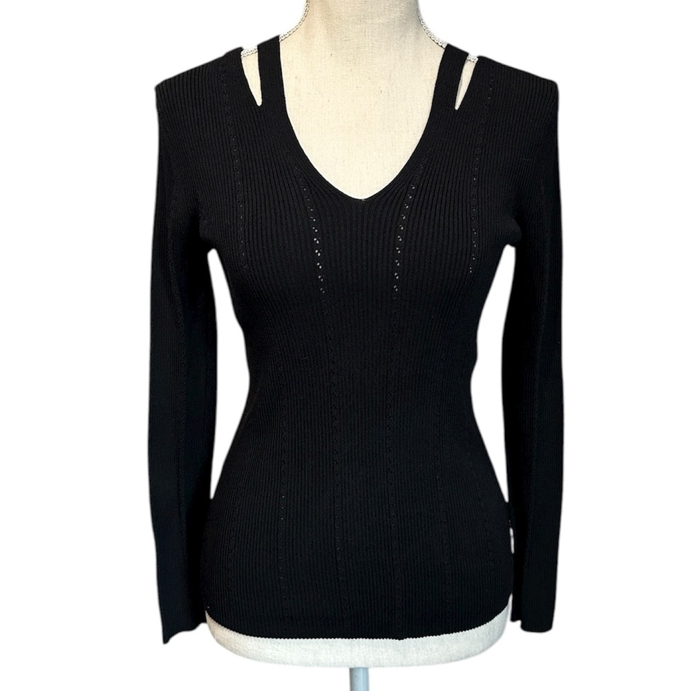 Black Knit Sweater V-Neck Eyelet Detail Cutout Women’s Size Medium